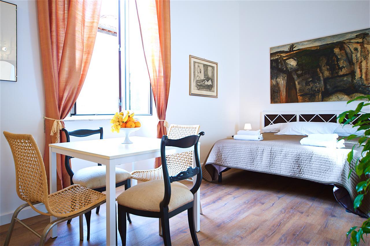 Vetrina Holidays Apartment Navona Rome Luaran gambar